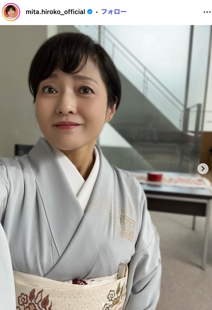 中村芝翫の妻・三田寛子、長男・中村橋之助＆能條愛未の結婚式での親族ショット披露「豪華すぎる披露宴」「美男美女夫婦」の声