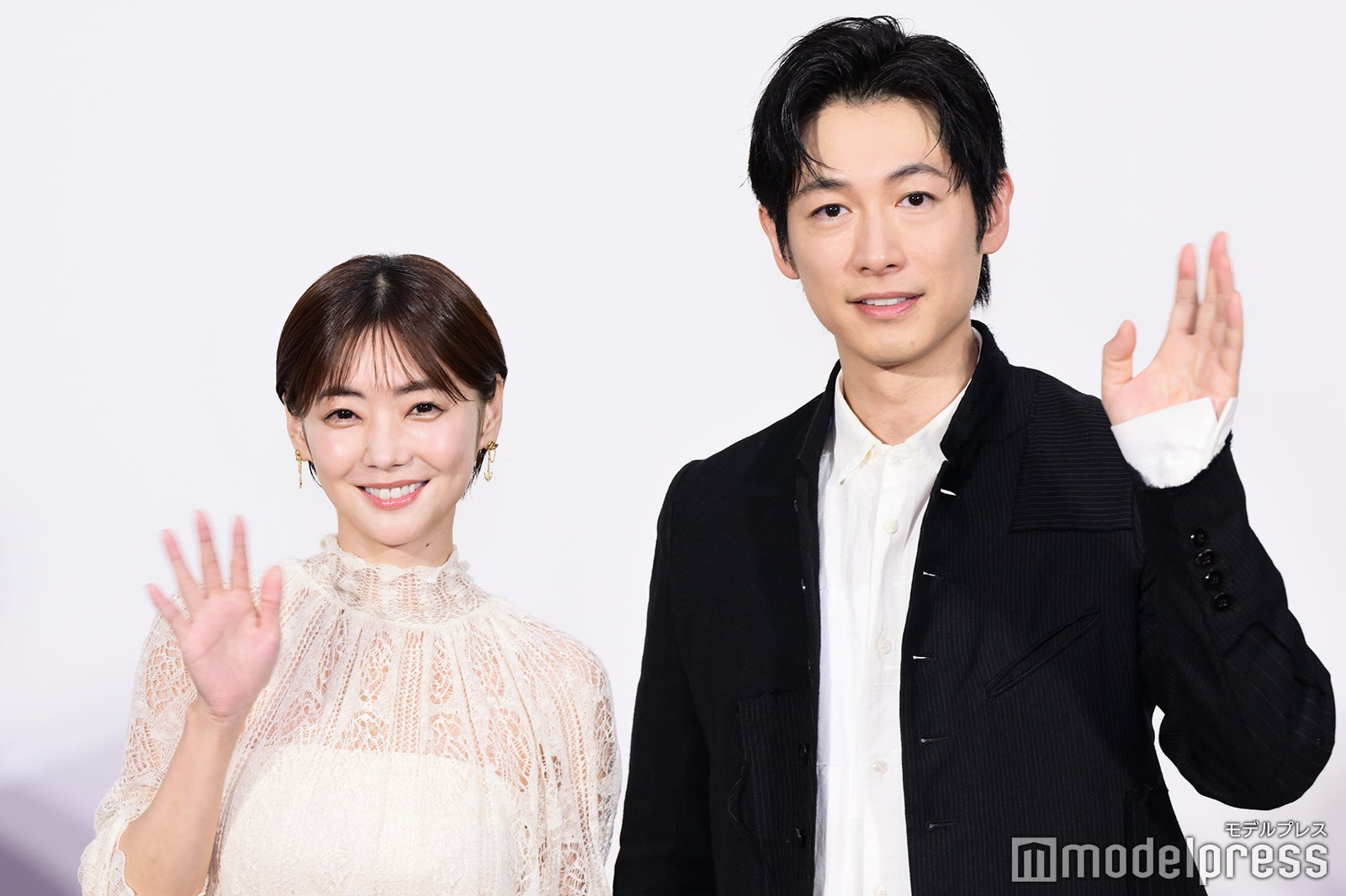 倉科カナ、ディーン・フジオカ（C）モデルプレス