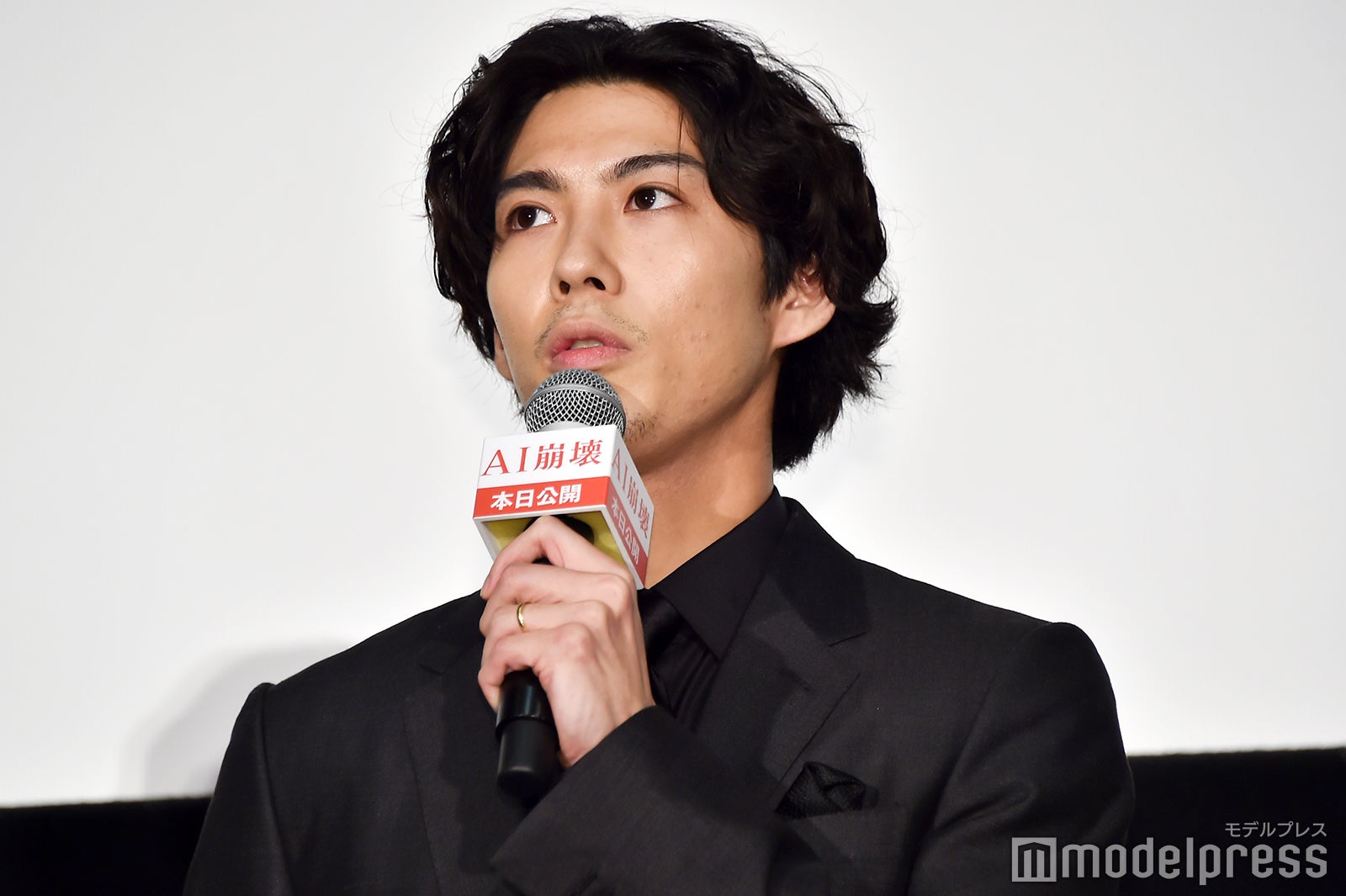 賀来賢人（C）モデルプレス