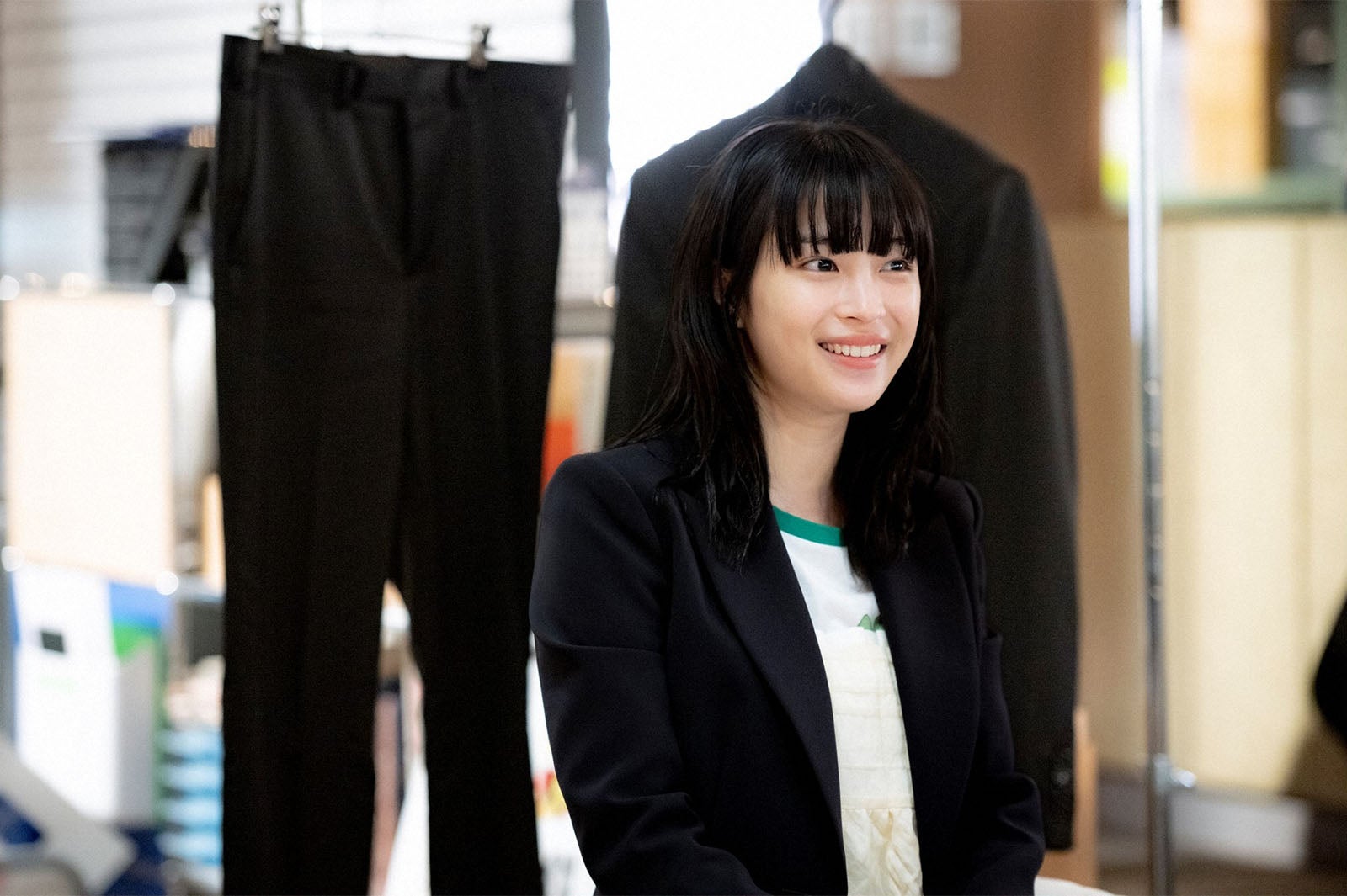 広瀬すず／「夕暮れに、手をつなぐ」第6話より（C）TBS