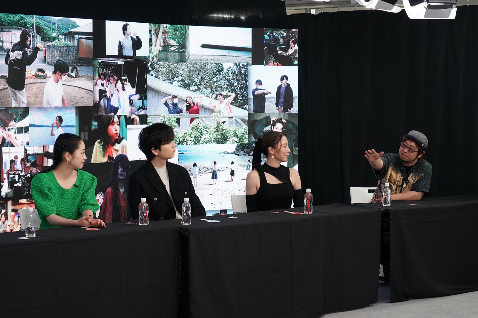 川添野愛、水石亜飛夢、伊藤歩、清水崇監督（C）2023「忌怪島／きかいじま」製作委員会