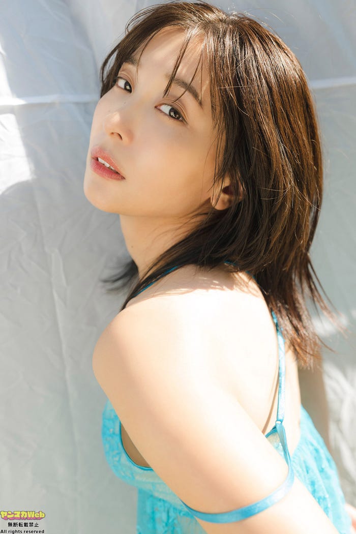 山崎真実(C)カノウリョウマ/ヤンマガWeb