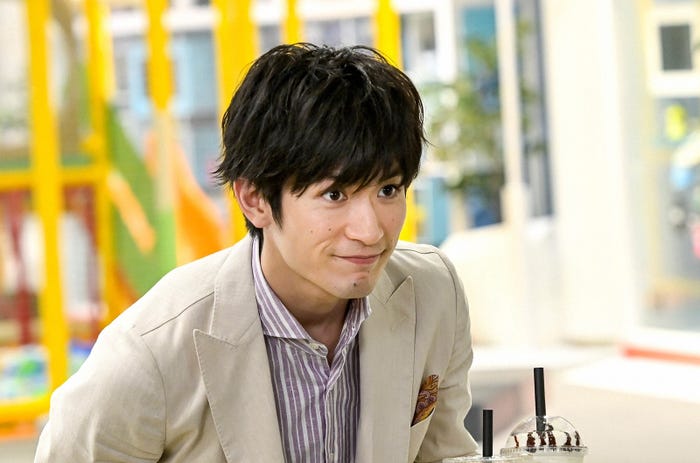 三浦春馬さん/「おカネの切れ目が恋のはじまり」第2話より(C)TBS