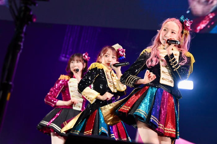 「MX祭り!AKB48 60th Single『久しぶりのリップグロス』発売記念コンサートin武道館2022~リベンジ!新チームお披露目コンサート~」より(C)AKB48
