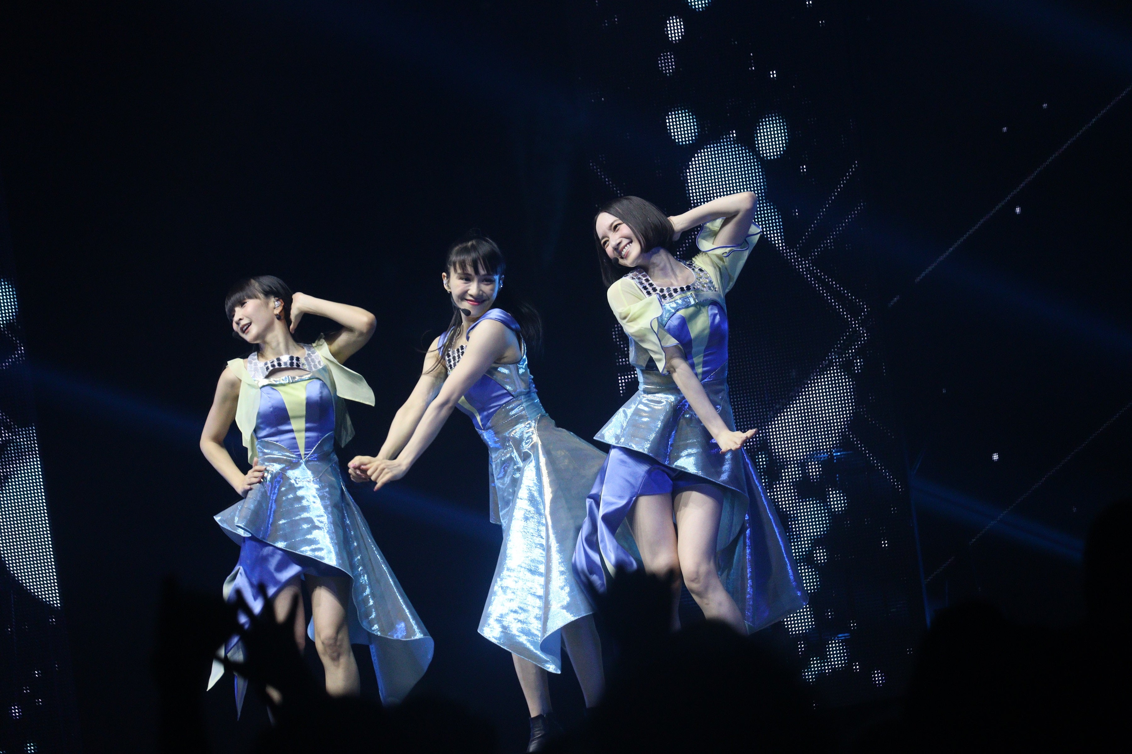 Perfume、4都市巡るアジアツアー完走 結成25周年控える【COD3 OF P3RFUM3 ZOZ5】 - モデルプレス