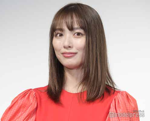 内田理央、虎コスプレ姿披露 “エロラブコメディ”「来世ちゃん」正月放送に喜び