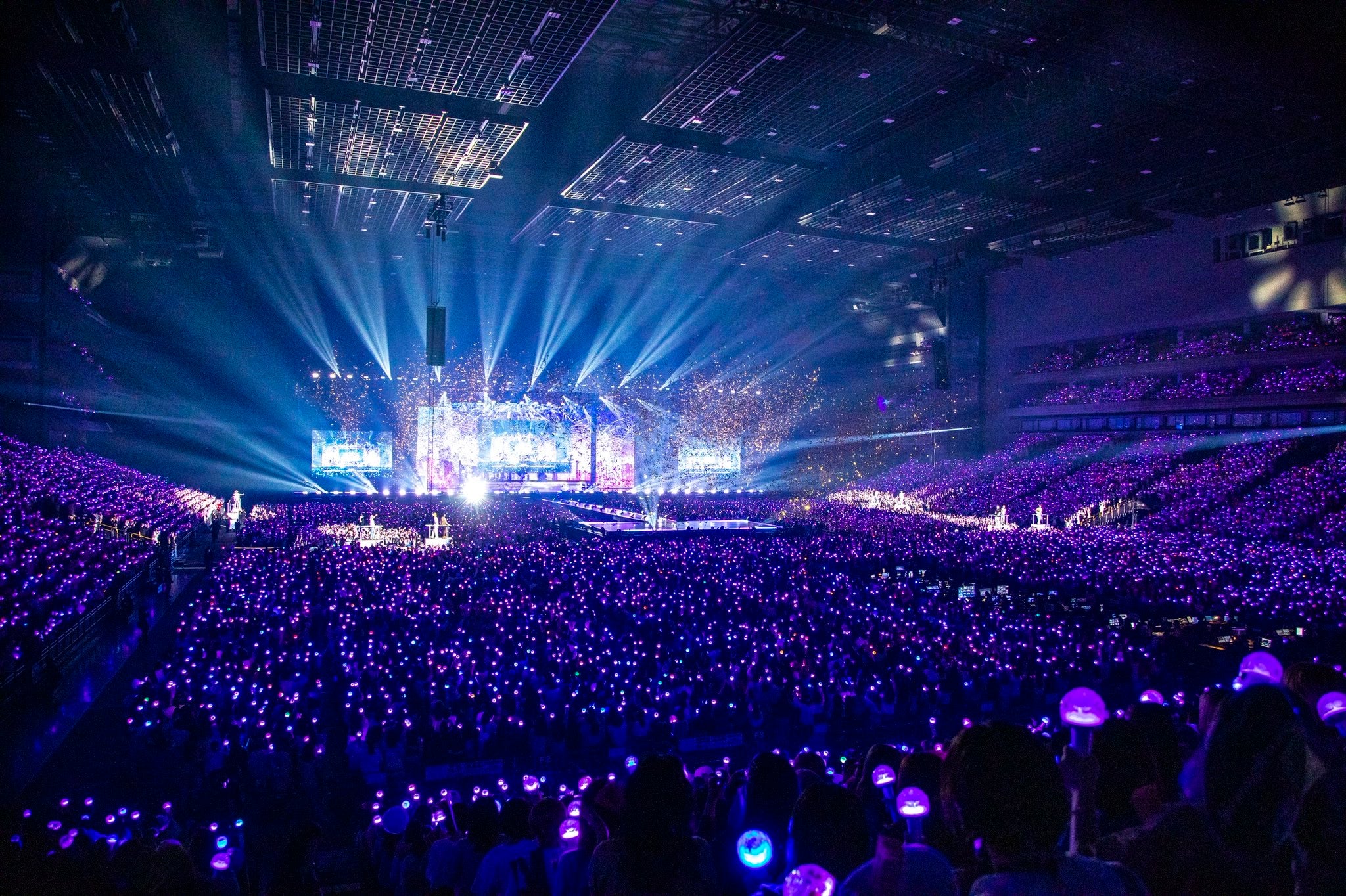 SEVENTEEN（C）PLEDIS Entertainment