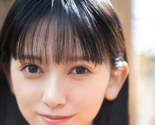 乃木坂46池田瑛紗、現役芸大生の腕前披露 “花と色彩”テーマに撮影