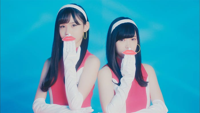 fairy w!nk「天使はどこにいる?」(C)AKS/キングレコード