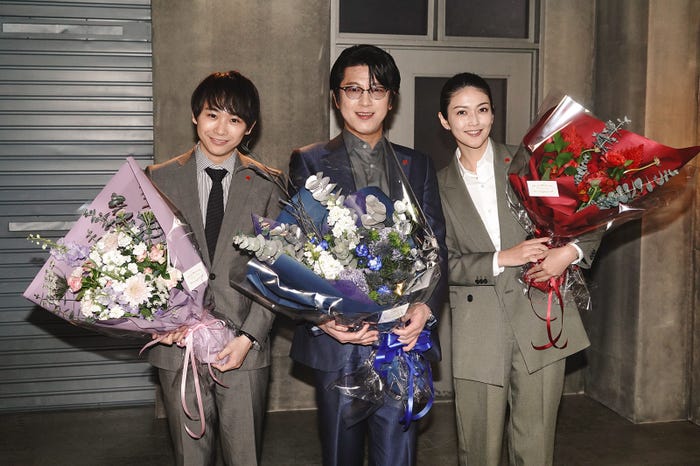 須賀健太、及川光博、田中道子(C)日本テレビ