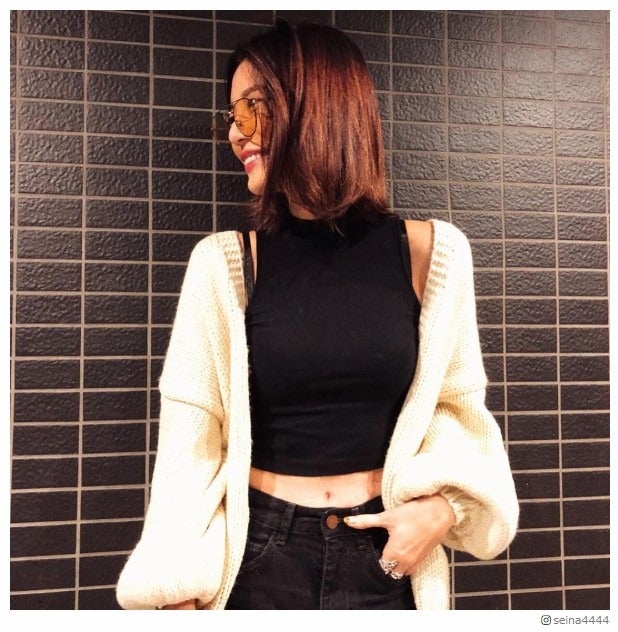 島袋聖南、美ウエストチラリ SEXYな私服に注目集まる