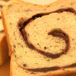 ニッタベーカリーのパン（写真提供：カンテレ）