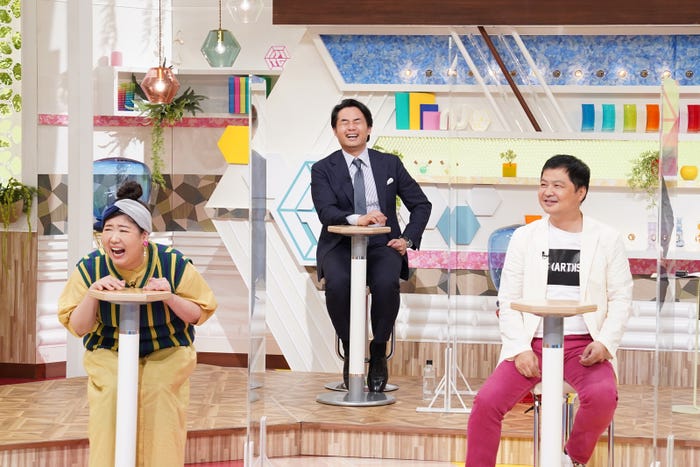 (左から)馬場園梓、杉村太蔵、月亭方正(C)読売テレビ