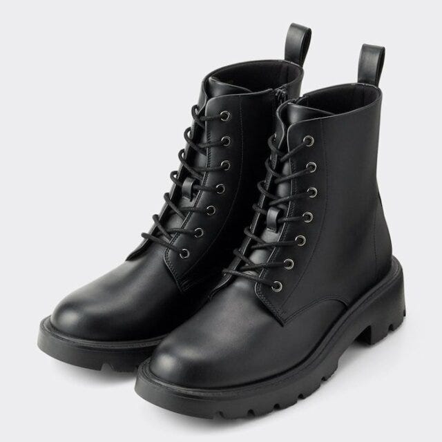 guブーツ guの高見え黒ブーツ