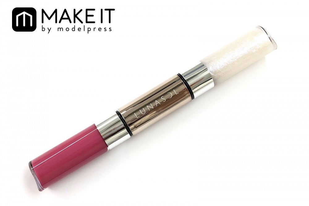 LUNASOL／ドレスフォーリップス／01 Cosmic Pink／4,200円（税抜） (C)メイクイット