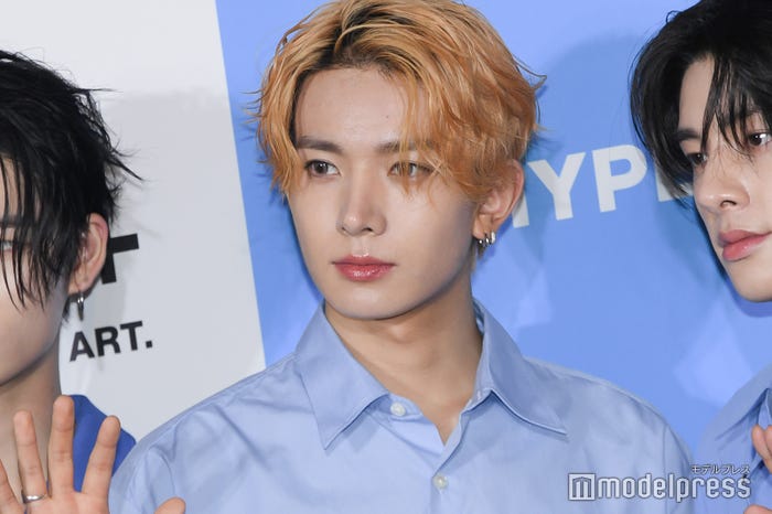 ハイトーンのHEESEUNG(ヒスン)(C)モデルプレス