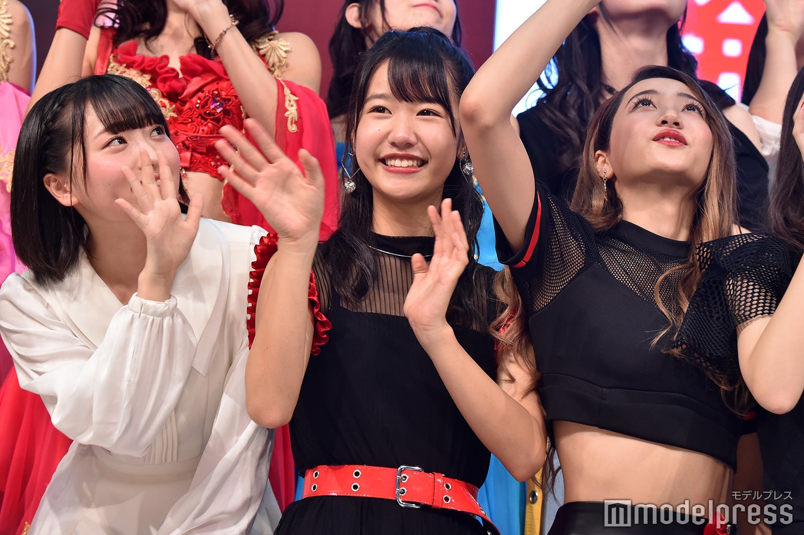 清原梨央、鈴木遥夏、安田愛里（C）モデルプレス