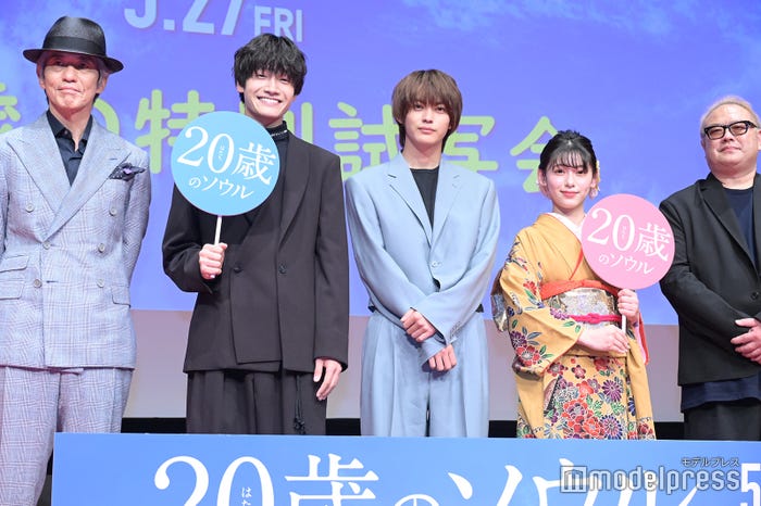 佐藤浩市、佐野晶哉、神尾楓珠、池田朱那、秋山純監督(C)モデルプレス