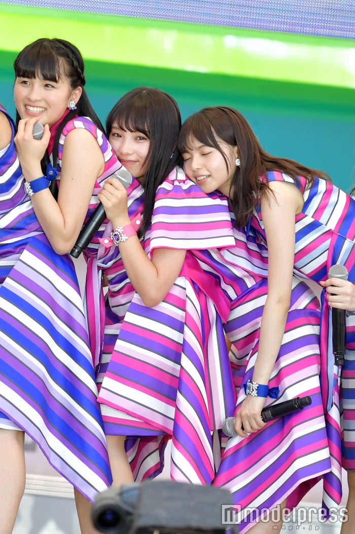 「おいでシャンプー」ラストは与田祐希にべったりの齋藤飛鳥。ツンデレな先輩ぶりが可愛い!(C)モデルプレス