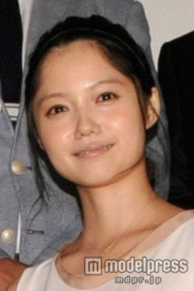 宮崎あおい＆岡田准一、2ショットで完成披露「とても幸せでした」