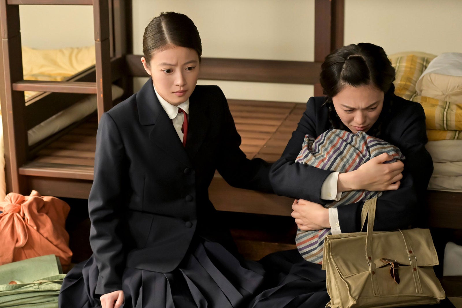 今田美桜、志田彩良「あんぱん」第21話（C）NHK