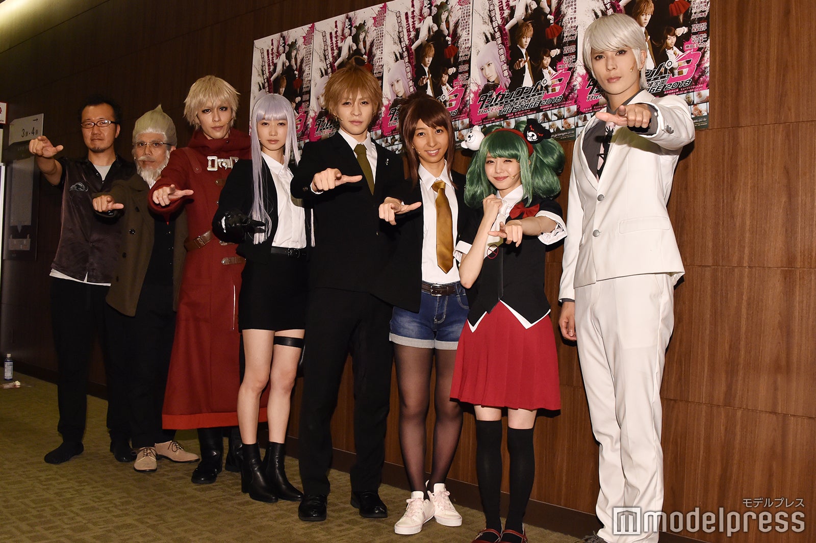 左より：西森英行氏、竹若元博、神永圭佑、岡本夏美、西銘駿、飯田里穂、市川美織、仲田博喜 （C）モデルプレス