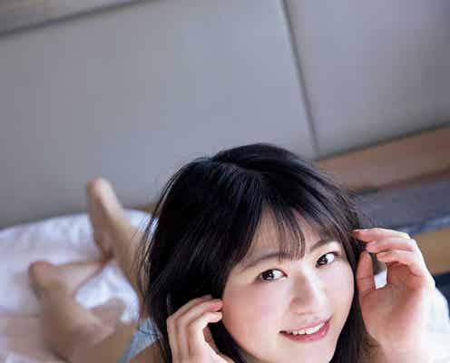 山田南実、ホテルで美ボディ披露 大人の誕生日を初体験
