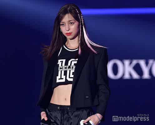 中条あやみ、ほっそり美ウエスト披露 トップバッターで「TGC」開幕“無観客”オンライン開催<TGC2021 S/S>