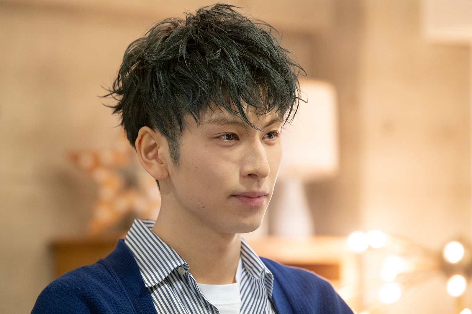 長谷川慎、本田翼（C）日本テレビ