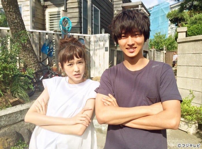 桐谷美玲&山崎賢人「好きな人がいること」公式Twitterより/画像提供:フジテレビ