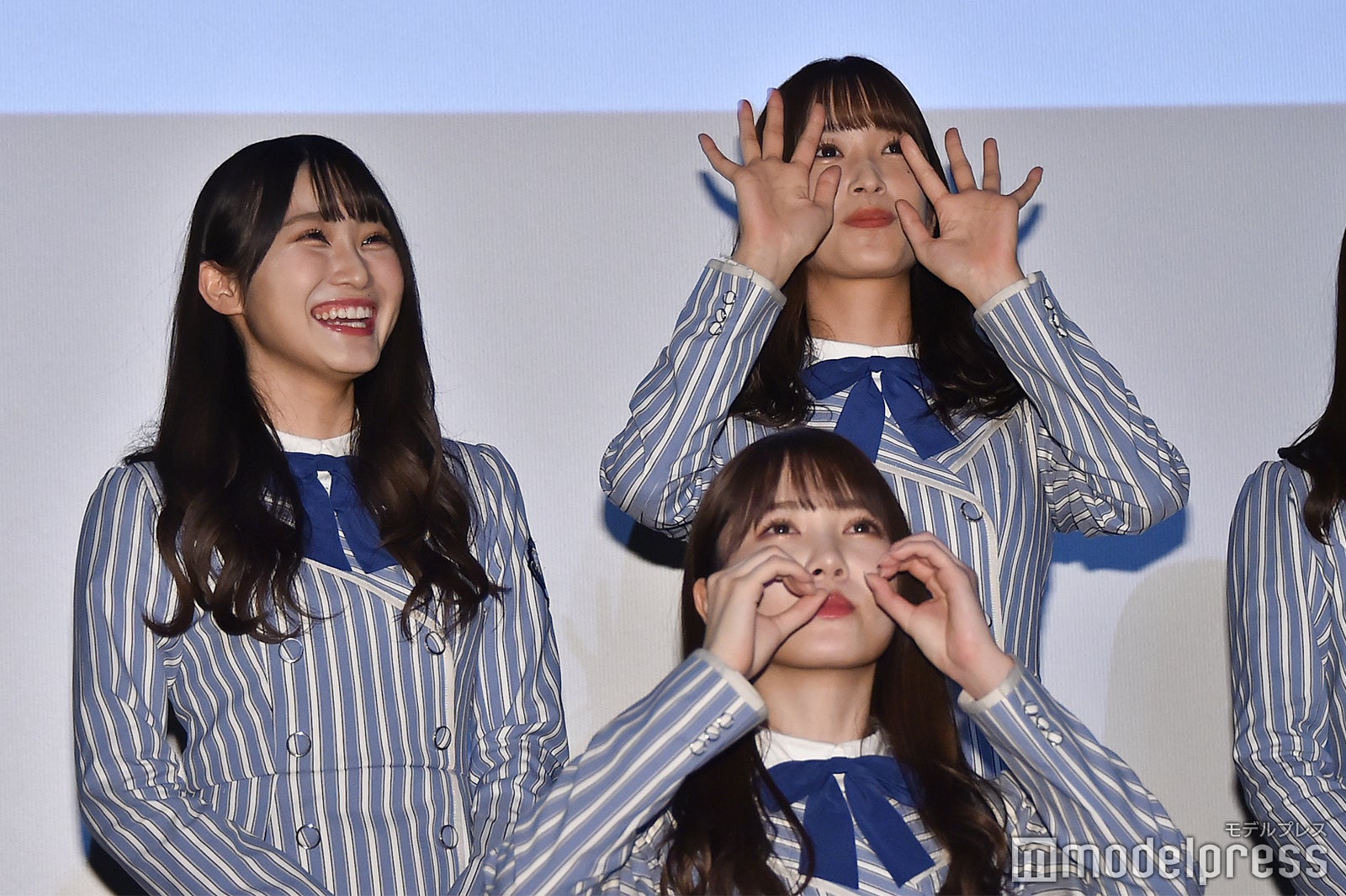 潮紗理菜、佐々木久美、加藤史帆 （C）モデルプレス