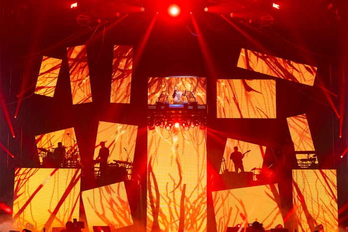 KEY/撮影:田中聖太郎写真事務所