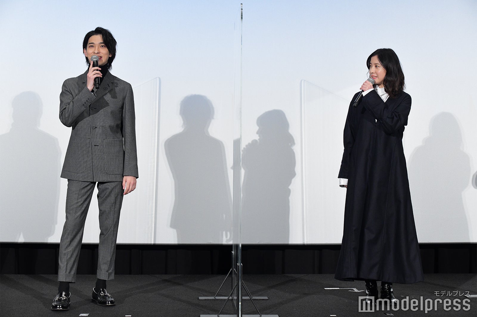 横浜流星、吉高由里子 （C）モデルプレス