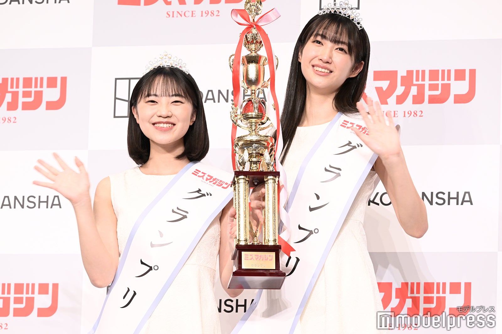 咲田ゆな、瑚々（C）モデルプレス