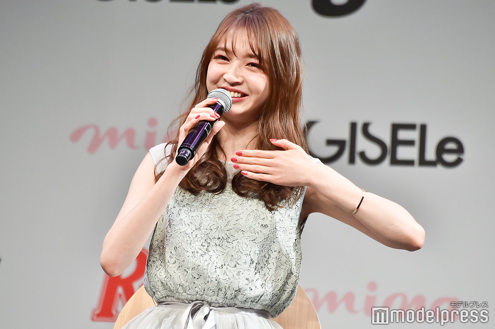 上西星来 （C）モデルプレス