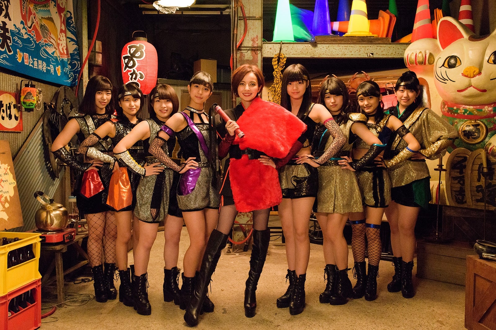 ベッキー＆こぶしファクトリー（C）2017「JKニンジャガールズ」製作委員会