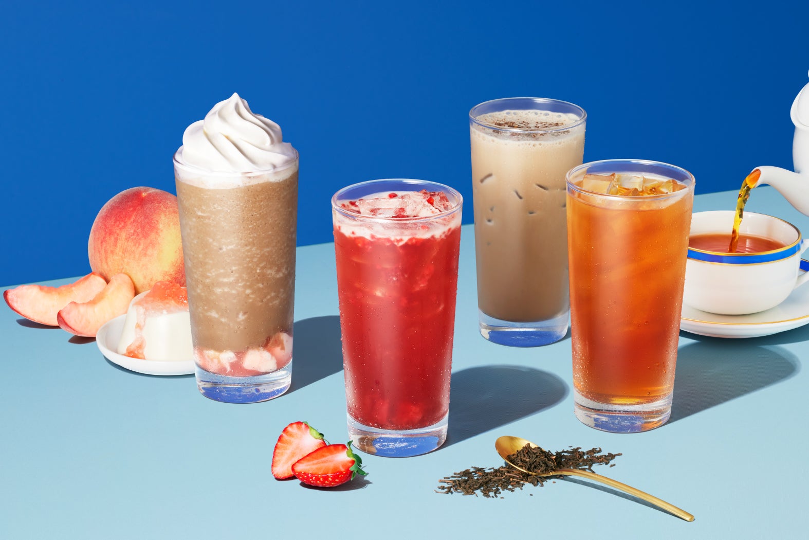 スタバ、「ピーチ パンナコッタ & アール グレイ ティー フラペチーノ」ティー特化型店舗限定で再登場