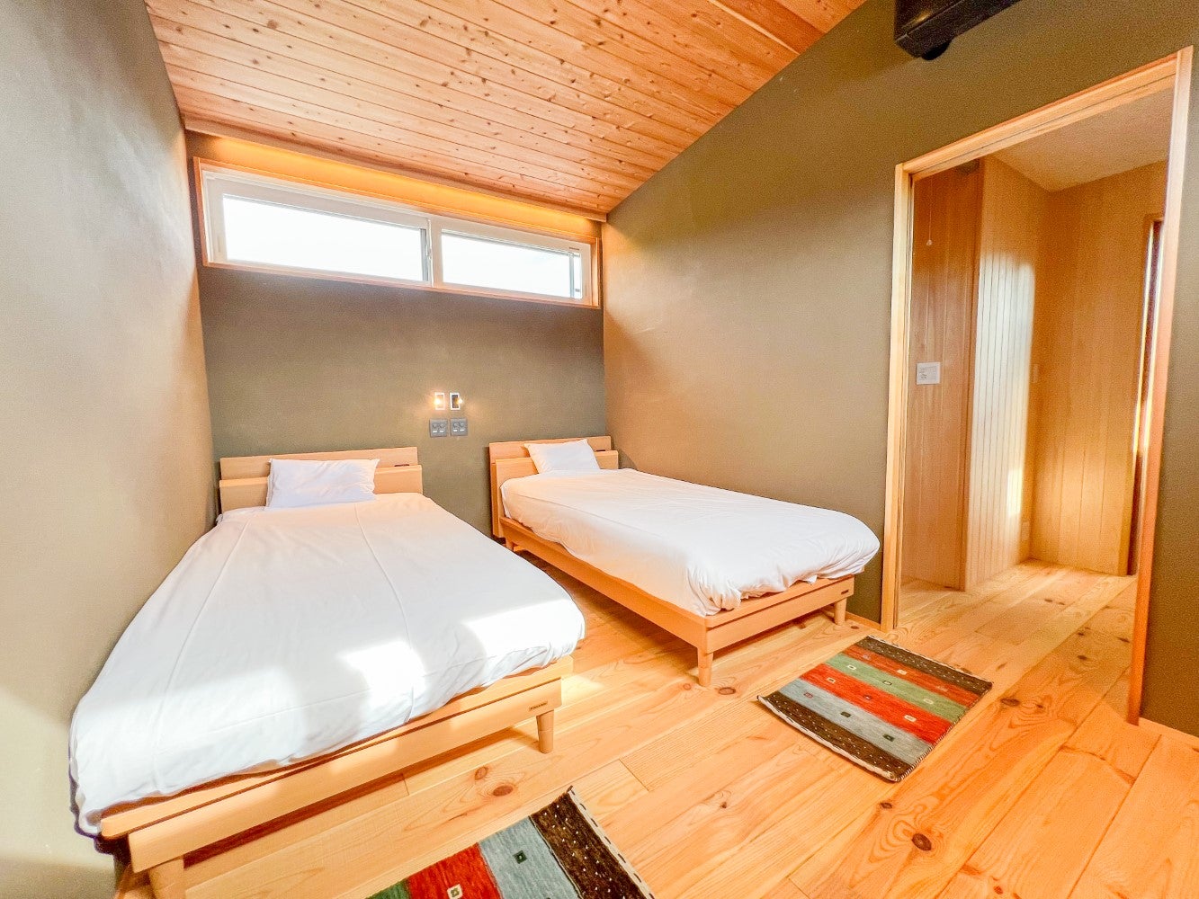 マツモトサトヤマドアーズ／画像提供：ブッキングリゾート