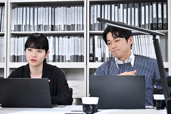 蒔田彩珠、中川大輔「リブート」第3話(C)TBS