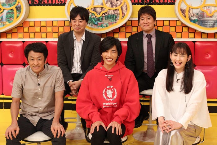 志尊淳&早見あかりら<映画「走れ!T校バスケット部」チーム> (C)フジテレビ