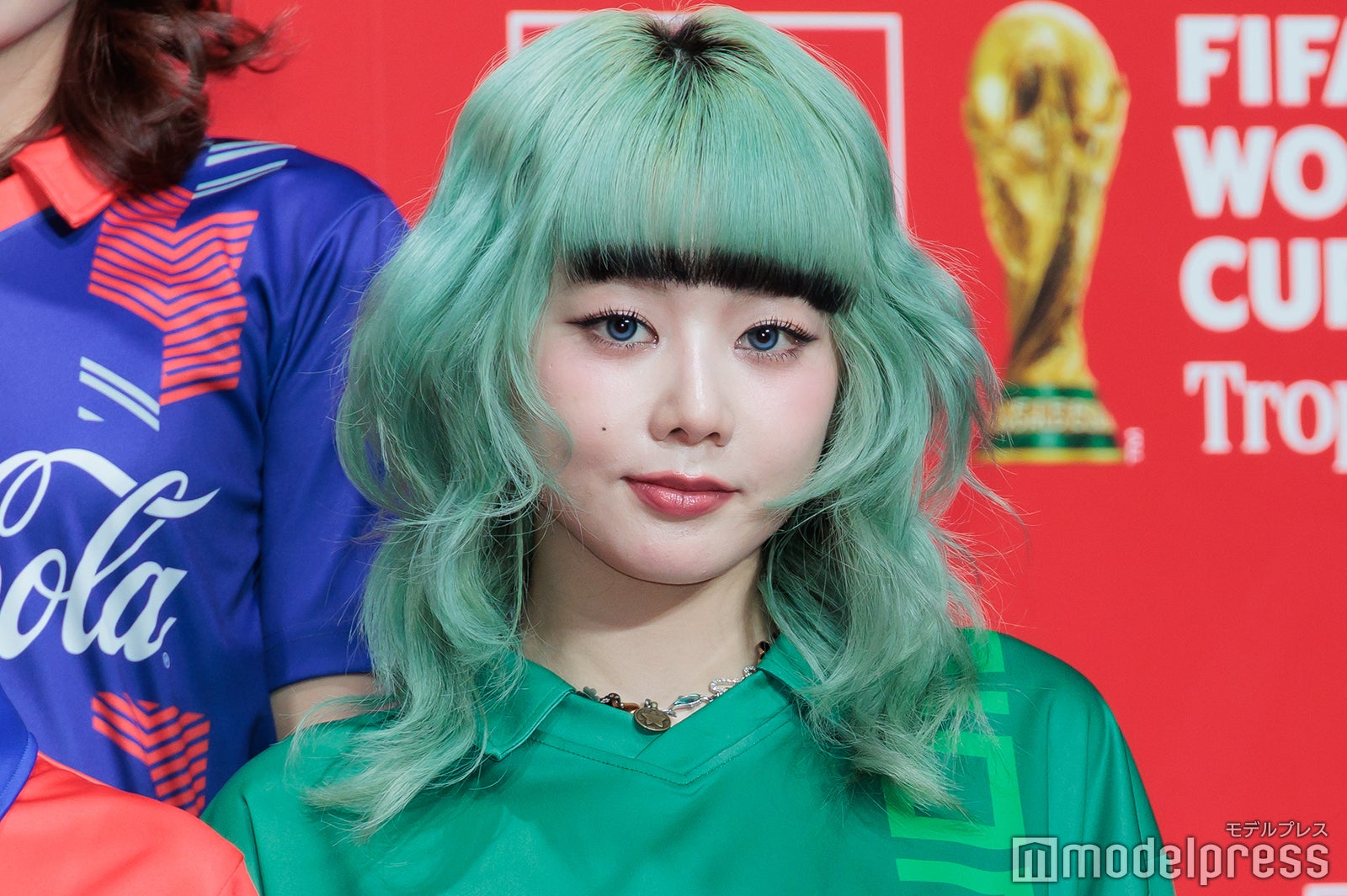 XG、サッカーＷ杯“トロフィー専用機”に同乗 HINATA「人生で一度きりの貴重な経験」