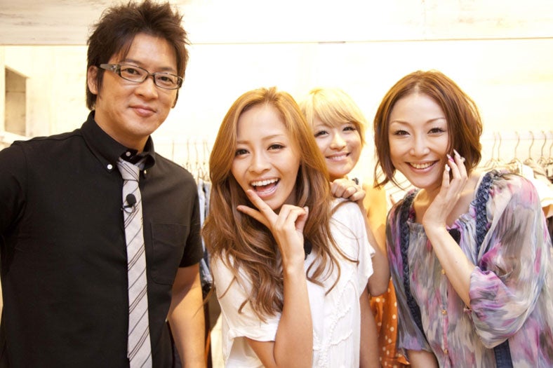 （左から）細川茂樹、小森純、鈴木奈々、小原正子©BeeTV