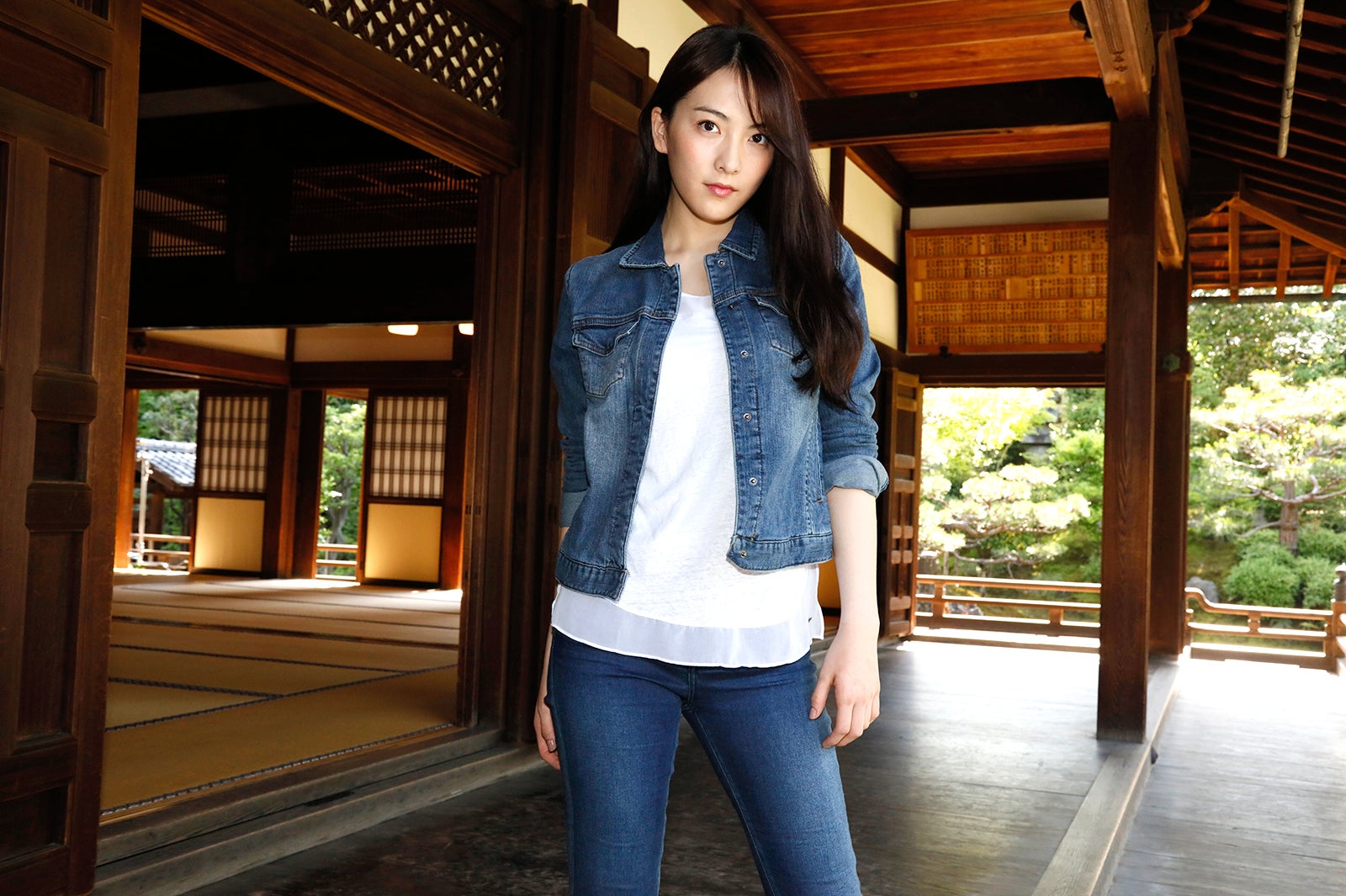 知英、2作連続映画主演で世界へ「人生を改めて考えた」