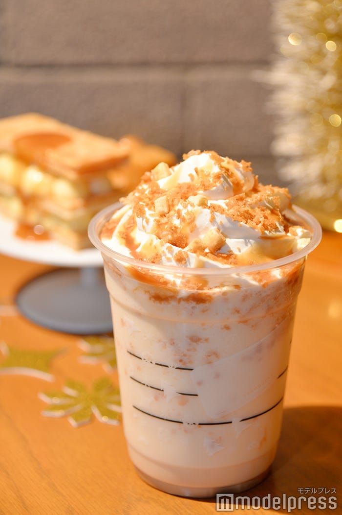 バターキャラメル ミルフィーユ フラペチーノ(C)モデルプレス