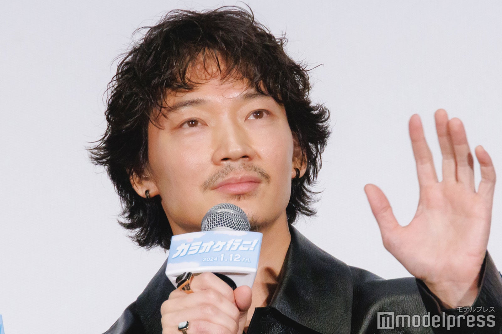 綾野剛（C）モデルプレス