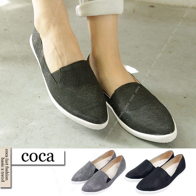 ラメグリッターとんがりスリッポン「coca」2,490円(税込)