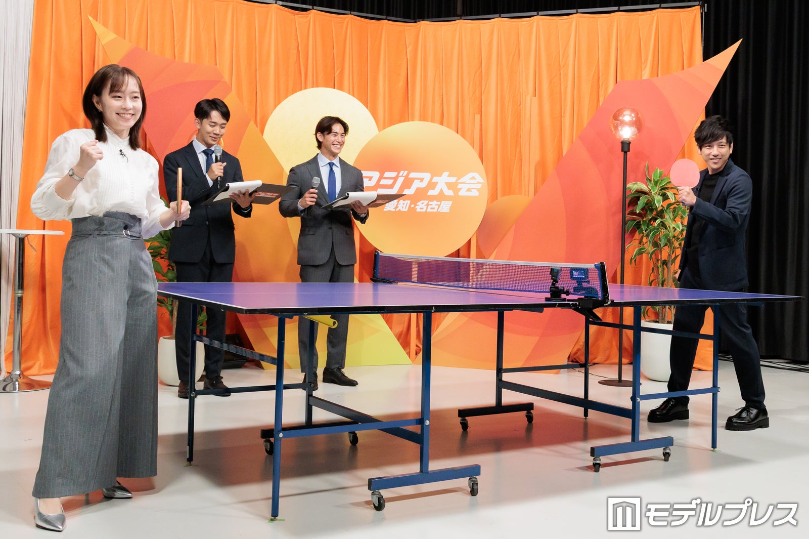 石川佳純、二宮和也（C）モデルプレス