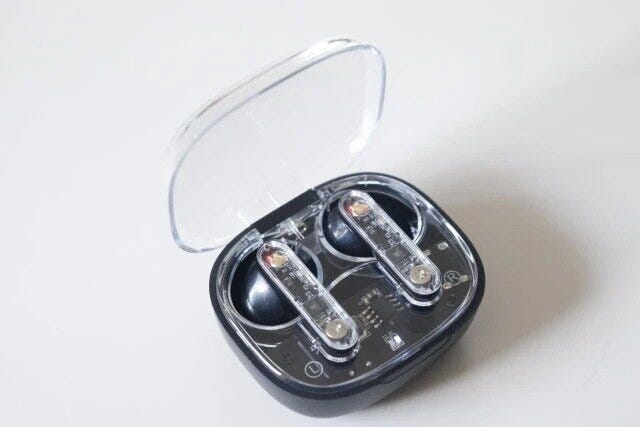 ダイソーの完全ワイヤレスイヤホン1