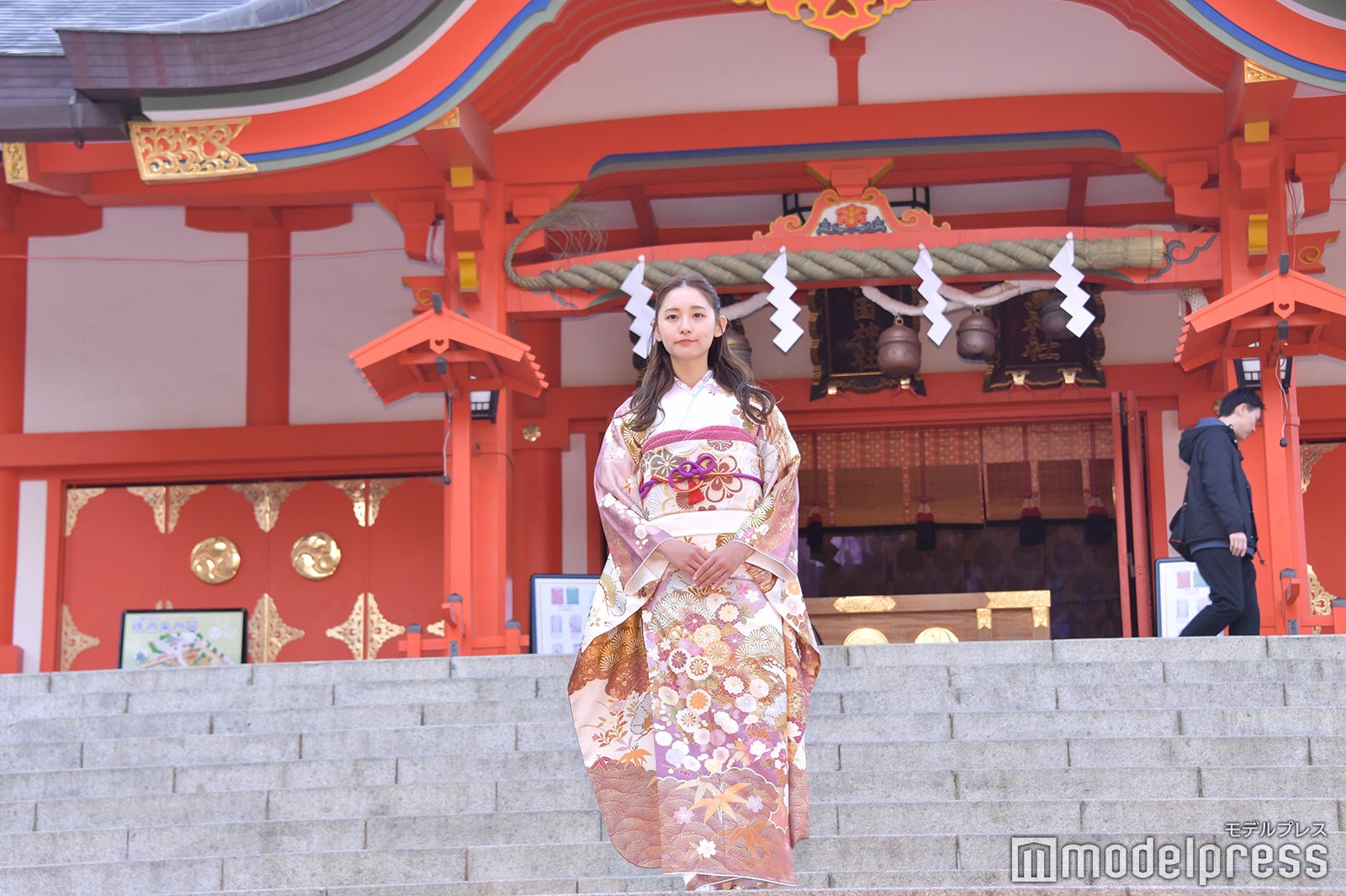 浅川梨奈（C）モデルプレス