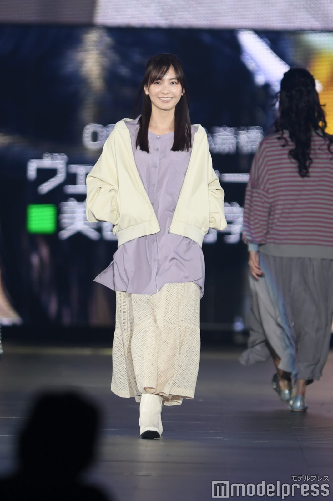 （C）モデルプレス